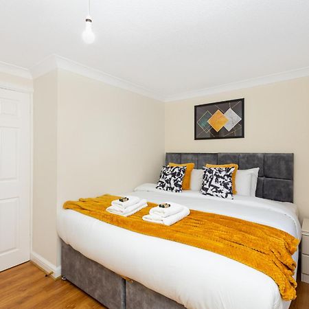 Charming 1Br Flat, Canning Town, Excel, City Hall London Eksteriør billede