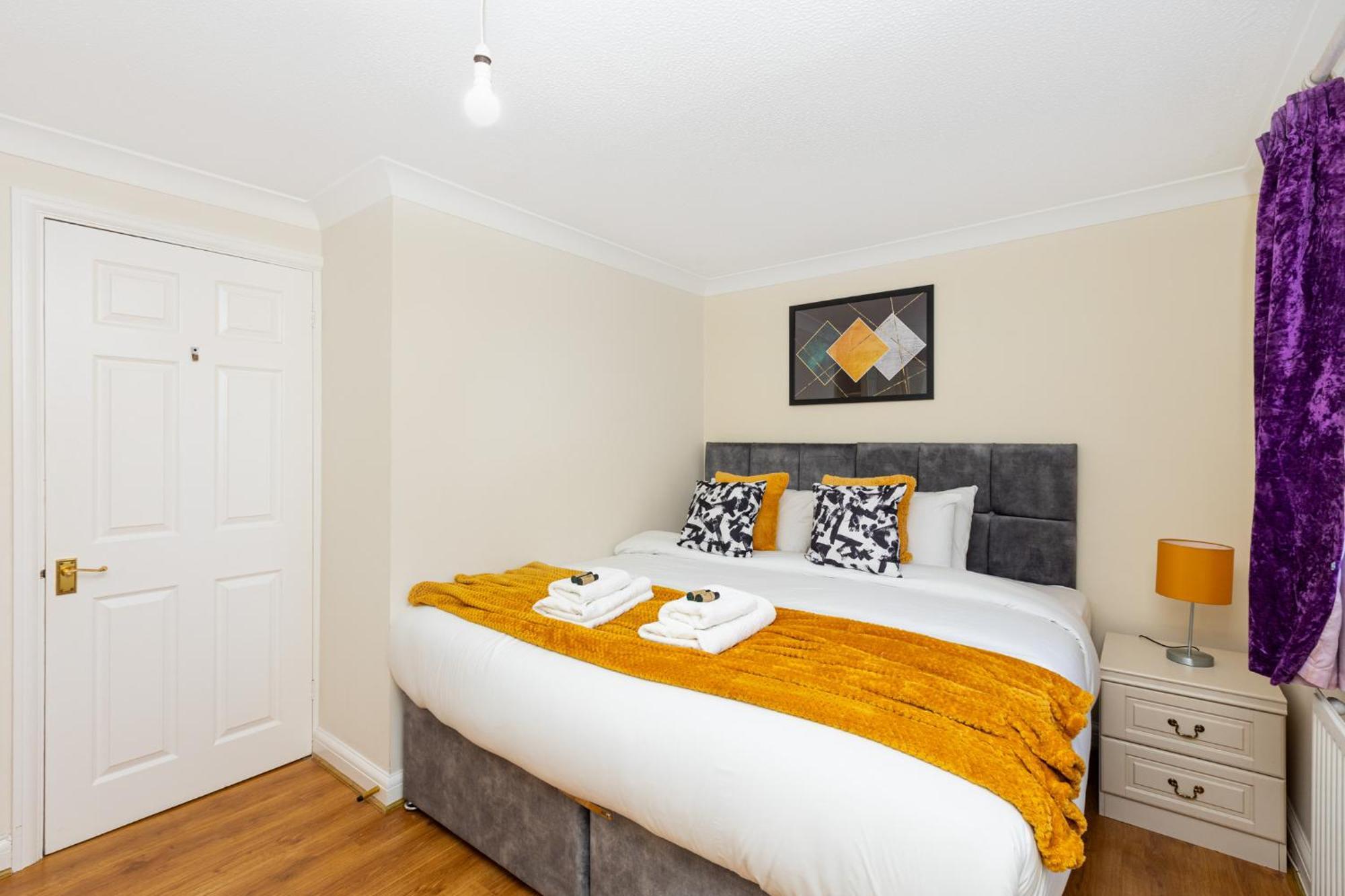 Charming 1Br Flat, Canning Town, Excel, City Hall London Eksteriør billede
